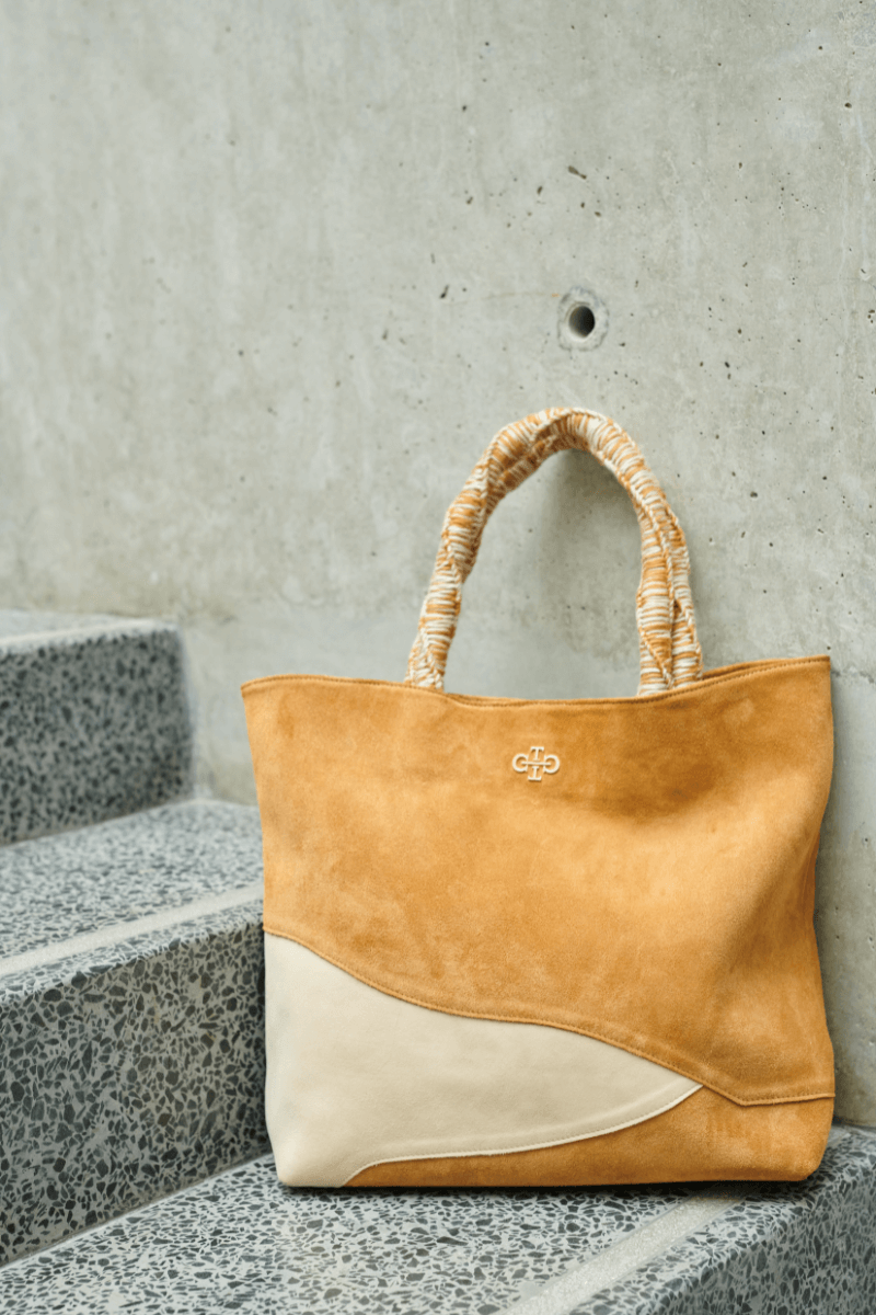 The Essence Bag